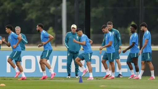 Entrenamiento de Brasil previo a dieciseisavos de final 