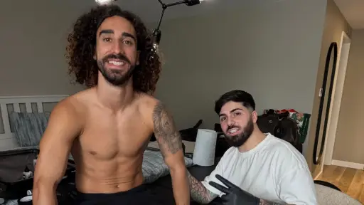 Cucurella cumple su promesa y se tatúa el rostro de Luis de la Fuente - instagram @cucurella3