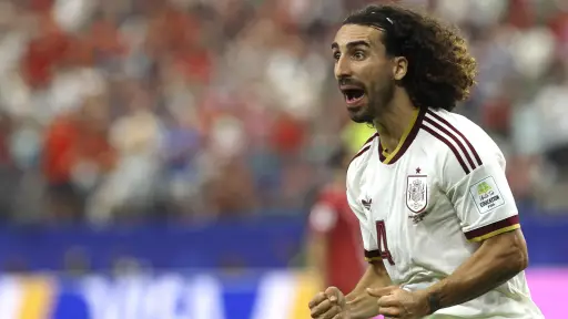 Marc Cucurella se ha sincerado recientemente sobre lo difícil que ha sido el proceso de su hijo mayor, Mateo. ,EFE