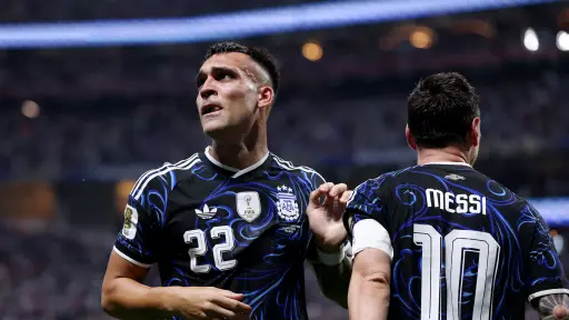 Lautaro Martínez garantizó que el Inter de Milán mantenga el récord mundial absoluto de 12 finales consecutivas de la Copa del Mundo con presencia de al menos uno de sus futbolistas ,AFA