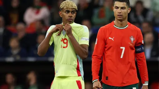 Lamine Yamal y Cristiano Ronaldo ,EFE