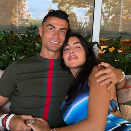 Georgina Rodríguez y Cristiano Ronaldo ,Redes sociales