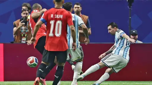 Messi marcó su gol número 21 en la historia del Mundial. Ante Egipto fue su noveno tanto consecutivo en la Copa del Mundo. ,EFE