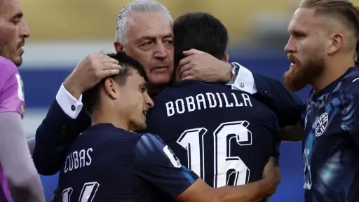 Gustavo Alfaro hace historia con Paraguay en el Mundial 2026. ,EFE