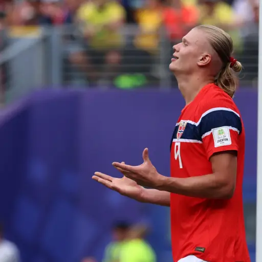 Erling Haaland en el partido entre Brasil y Noruega - EFE