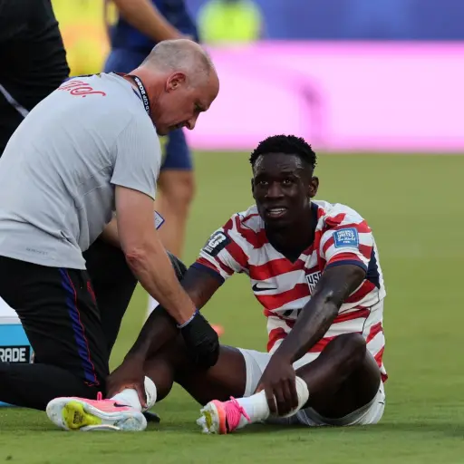 Folarin Balogun fue expulsado en el partido en el que Estados Unidos sobre Bosnia y Herzegovina  ,EFE