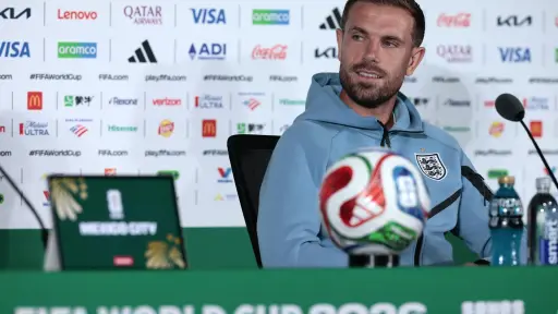 Jordan Henderson fue operado. Permanecerá con el equipo por lo que resta del Mundial 2026 ,EFE