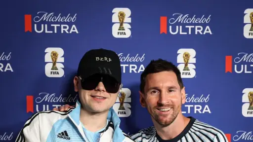 Bizarrap queda en el centro de la polémica por el premio a Messi. ,Redes sociales. 