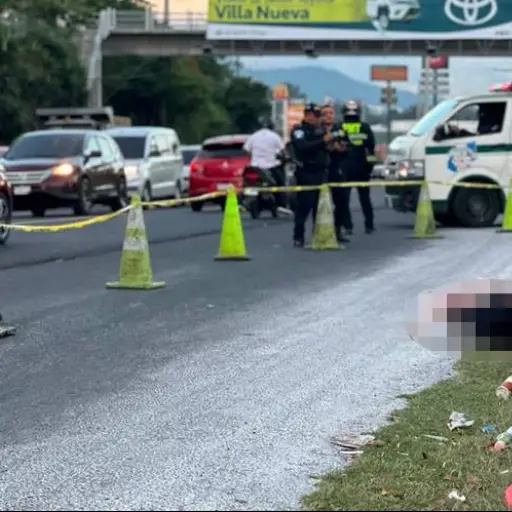 Área donde fue hallado un cadáver en San Miguel Petapa. ,Bomberos Municipales Departamentales