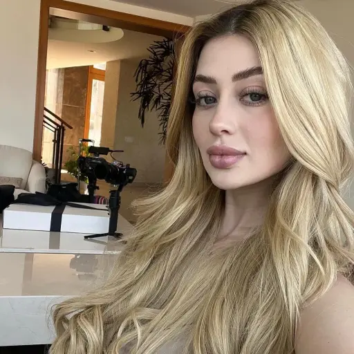 Valeria Márquez ,Redes sociales