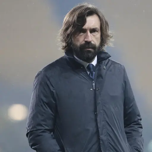 El italiano Andrea Pirlo en su rol como entrenador - EFE