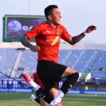 Celebración de Óscar Santis en su debut con el DPMM FC - DPMM FC
