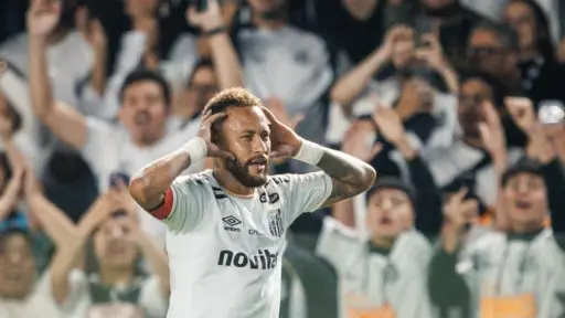 Neymar celebrando gol ante Chapecoense 