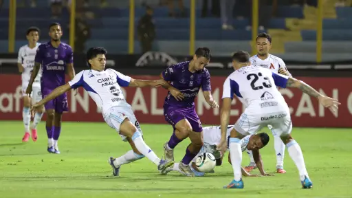 Partido entre Alianza y Antigua GFC por la Copa Centroamericana 2026 - EFE