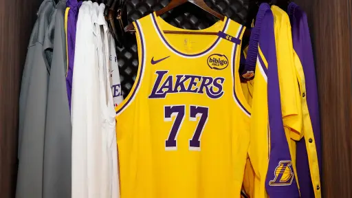 Camiseta de Luka Doncic de Los Ángeles Lakers - Lakers