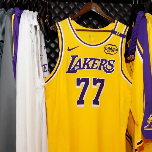 Camiseta de Luka Doncic de Los Ángeles Lakers - Lakers