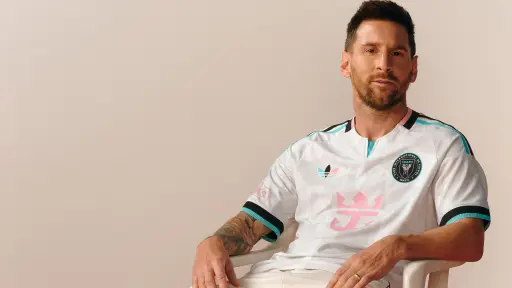 Lionel Messi en la presentación de la nueva camiseta del Inter Miami - EFE