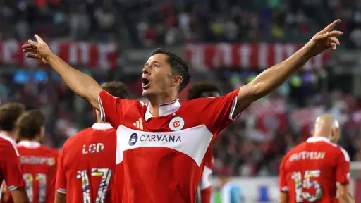 Robert Lewandowski firma su primer doblete en la MLS - EFE