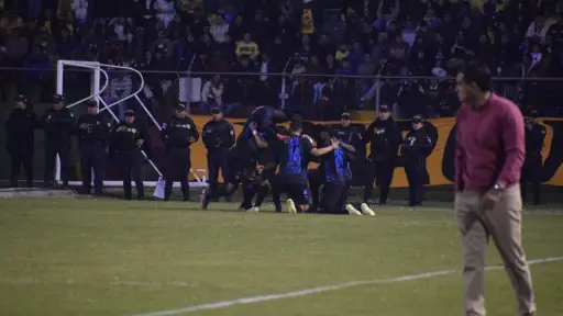 Municipal celebrando en el estadio Marquesa de la Ensenada 