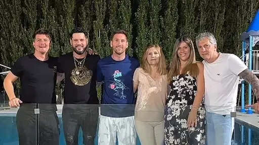 Lionel Messi junto a su familia - instagram @leomessi