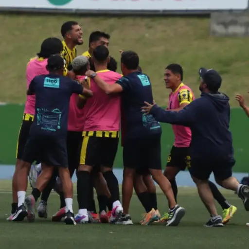 Aurora venció a Comunicaciones en la fecha 3 del Apertura 2026