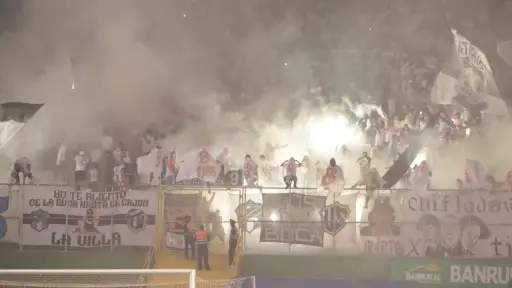 Afición de Comunicaciones en el Clásico 338 ante Municipal - Alex Meoño