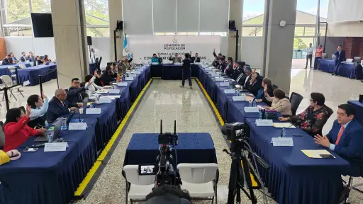 La sala de recepcón de expedientes se ubica en la Universidad Rafael Landívar. ,Guatemala Visible.