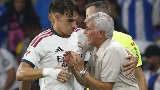 Real Madrid: Carlos Espí junto a José Mourinho 