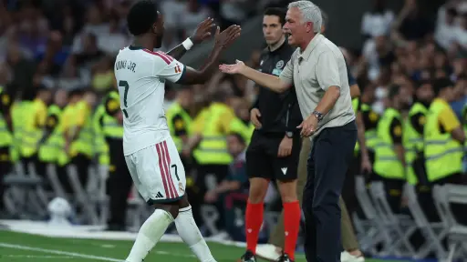 Vinícius y José Mourinho 
