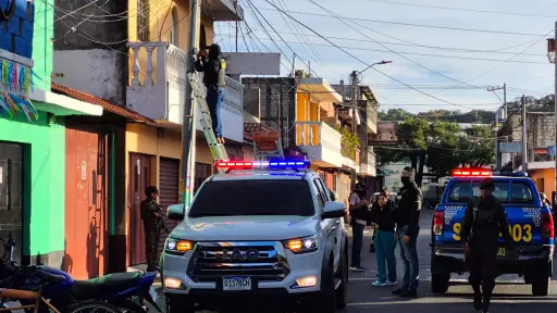 La PNC retira los aparetos, aparentemente usados por grupos al margen de la ley. ,PNC de Guatemala