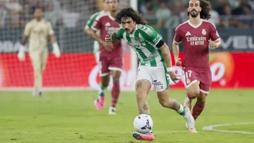 Héctor Bellerín, jugador del Real Betis Balompié - EFE