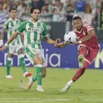 Acción de juego de Mbappé ante Betis 