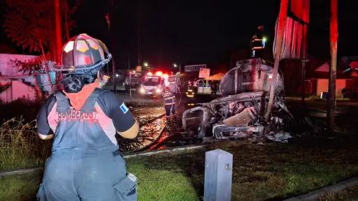 . ,Bomberos Voluntarios