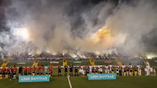 Imagen del último clásico del futbol guatemalteco en torneo cortos 