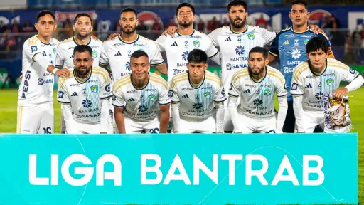 Comunicaciones triunfa en Quetzaltenango ante Xelajú 
