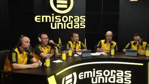 Las voces de El Mejor Equipo durante la cobertura del Universo Futbol 