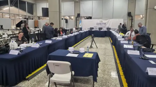 Los comisionados se reúnen en su novena ocasión este domingo, 20 de septiembre de 2026. ,Guatemala Visible.