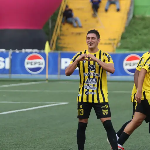 Héctor Morales, jugador sensación de Aurora durante el Apertura 2026 - Alex Meoño