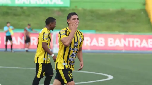 Aurora de la mano de Héctor Morales ganó el partido a Xelajú 
