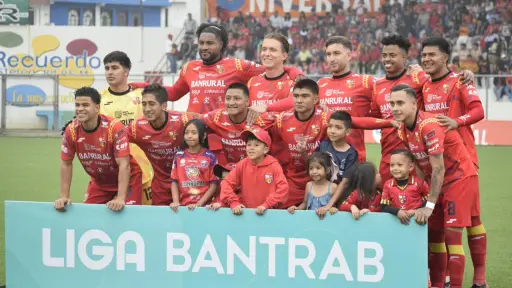 San Pedro en el estadio municipal de San Pedro Sacatepéquez, San Marcos 