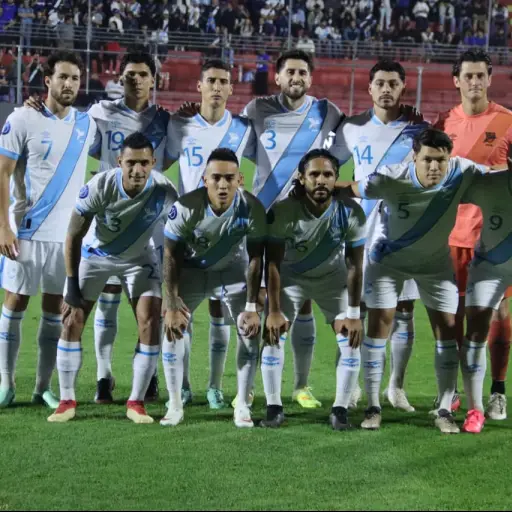 El once titular de Guatemala en su partido ante El Salvador - Alex Meoño