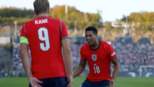 Celebración de Harry Kane y Jude Bellingham en la goleada ante Croacia - EFE