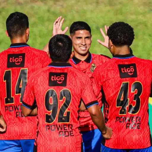 Antigua recibe a Municipal hoy a las 19:00 horas
