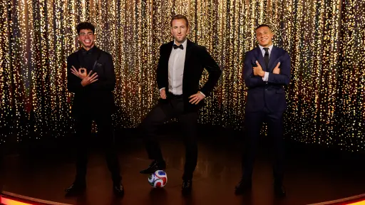 Los muñecos de cera de Kane, Yamal y Mbappé posan juntos en el Madame Tussaud de Londres