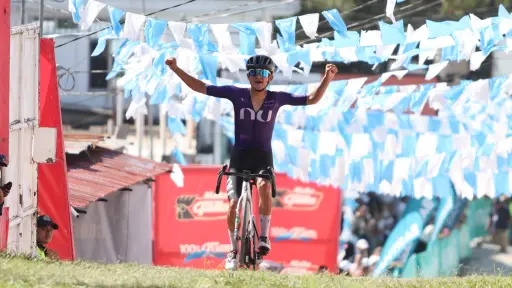 Cristian Rico, ganador de la segunda etapa de la Vuelta a Guatemala 2026 - Alex Meoño