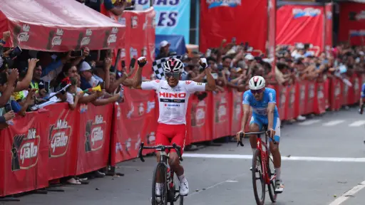 Wilson Chonay de Guatemala gana la tercera etapa de la Vuelta Ciclista 