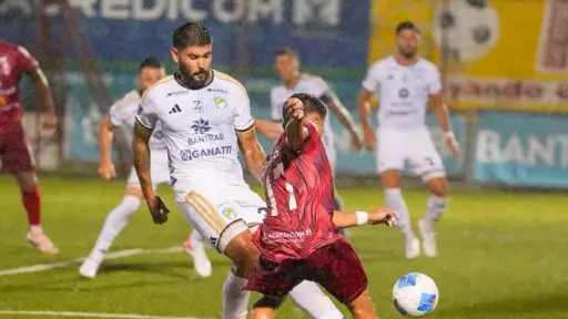 Partido entre Malacateco y Comunicaciones por la jornada 15 del Apertura 2026 - Deportivo Malacateco
