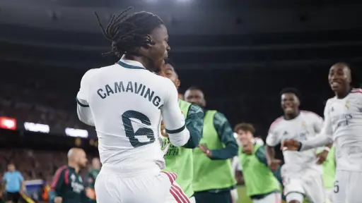 Eduardo Camavinga en partido entre Barcelona y Real Madrid - EFE