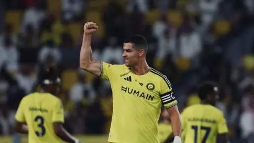 Cristiano Ronaldo llegó a 985 goles en su carrera futbolística 